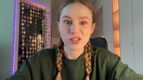 Alisa online show from March 8, 2025, 7:05 am