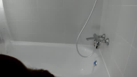 Veronica online show from January 10, 2025, 7:00 pm