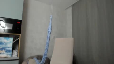 Veronica online show from November 9, 2025, 6:50 pm