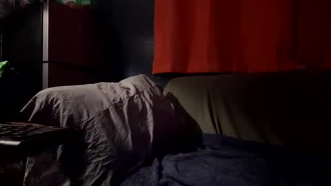 whyteboi8989 online show from September 17, 2025, 12:45 am