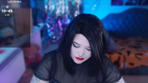 Snapshot of wickedxqueen chatting on January 25, 2025, 8:00 am Laura  online show from January 25, 2025, 8:00 am