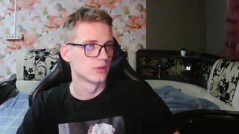 wiiinkyyy online show from November 30, 2025, 6:01 pm