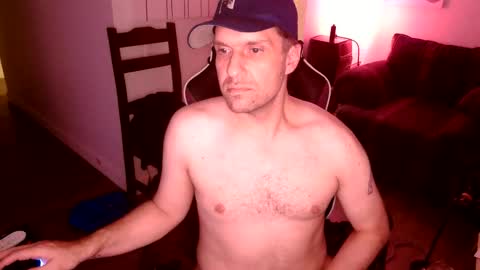 Wi1d Ott3r online show from November 2, 2025, 1:30 am