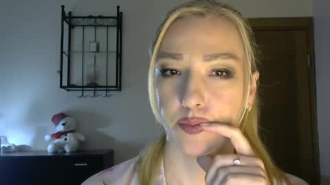 Alina online show from February 15, 2025, 2:33 pm