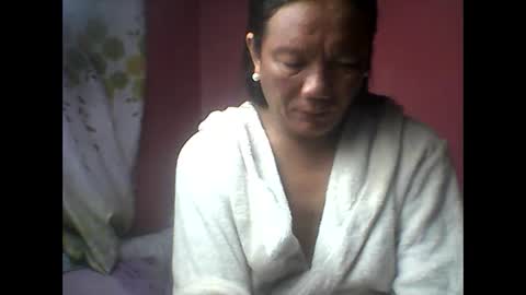 wild_sunflower11 online show from January 2, 2025, 1:19 pm