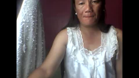 wild_sunflower11 online show from January 12, 2025, 3:49 am
