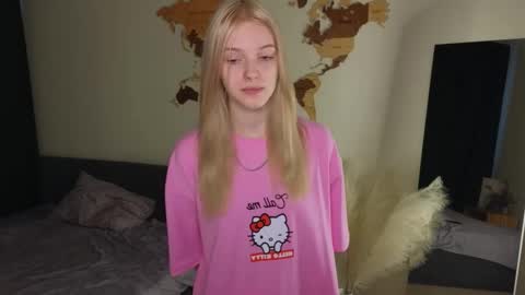 Ava online show from February 21, 2025, 9:13 am