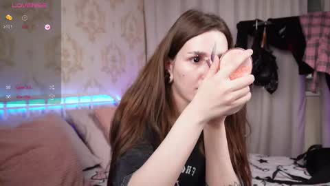 .. alice .. online show from January 19, 2026, 3:43 am