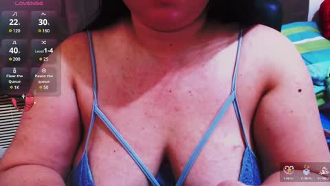 wildhotasianx online show from December 27, 2024, 6:35 am