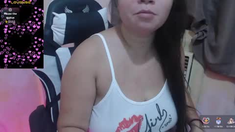 wildhotasianx online show from April 5, 2026, 6:16 pm