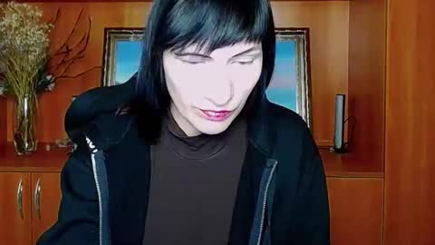 Rosalinda online show from February 4, 2026, 1:50 pm