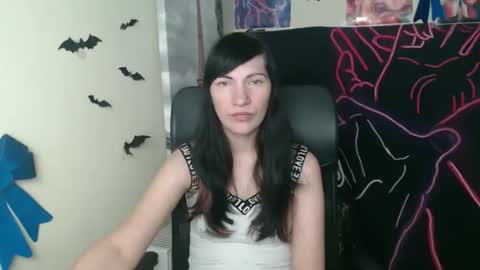 Snapshot of wildsoul8 chatting on April 24, 2026, 12:40 pm Rosalinda online show from April 24, 2026, 12:40 pm