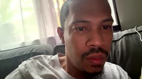 Snapshot of will021087 chatting on October 31, 2025, 2:07 pm will021087 online show from October 31, 2025, 2:07 pm