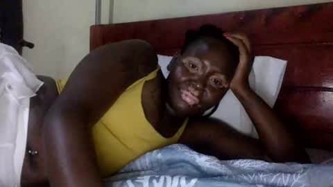 Willa Sara online show from February 16, 2026, 8:27 pm