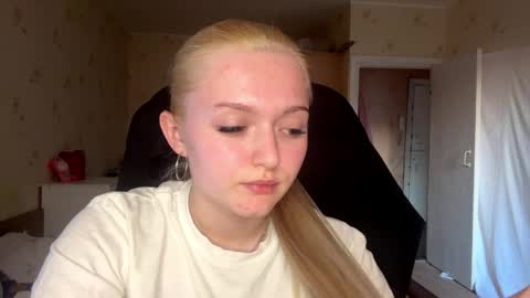 Sophia online show from March 31, 2026, 2:39 pm