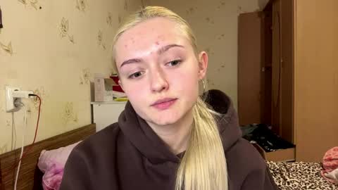 Sophia online show from April 10, 2026, 3:17 pm