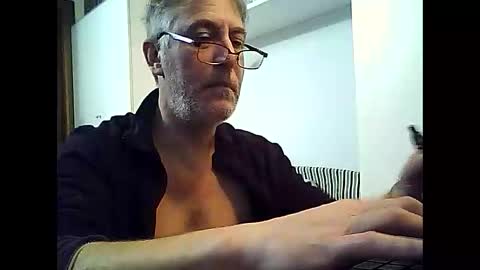 Willfire71 online show from January 2, 2025, 9:54 am