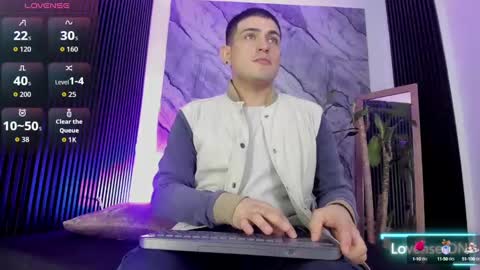 William Steel online show from September 15, 2025, 11:43 am