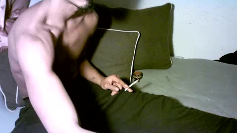 Snapshot of willingwillwet chatting on December 14, 2024, 2:12 am Call me Babe online show from December 14, 2024, 2:12 am