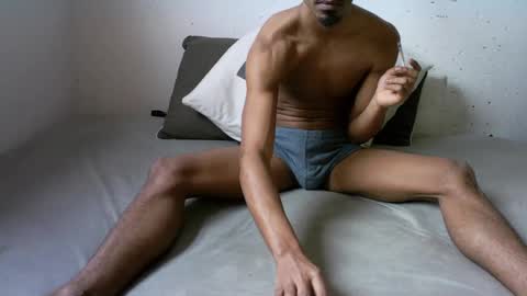 Snapshot of willingwillwet chatting on January 23, 2025, 11:26 am Call me Babe online show from January 23, 2025, 11:26 am