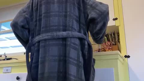 Snapshot of willirob chatting on January 18, 2026, 3:38 pm William online show from January 18, 2026, 3:38 pm