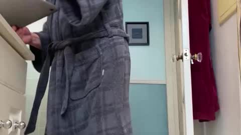 Snapshot of willirob chatting on February 23, 2026, 4:15 pm William online show from February 23, 2026, 4:15 pm