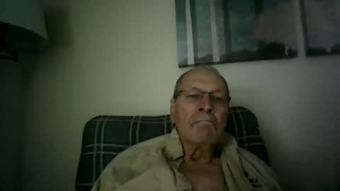 Willhedoher online show from May 17, 2026, 12:23 pm