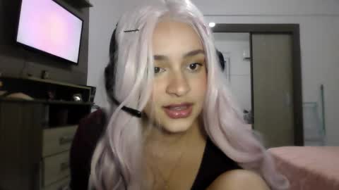 Willow online show from April 3, 2026, 1:36 am