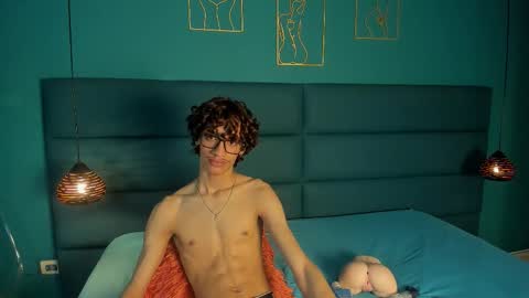 willturneer online show from March 27, 2026, 8:26 am