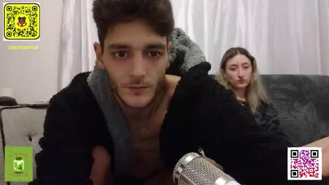 willy_est_95 online show from December 18, 2025, 11:11 pm