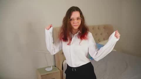 for u Alise online show from September 12, 2025, 4:23 am