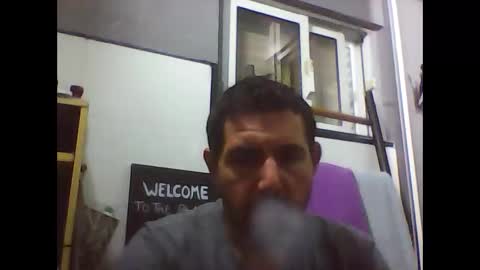 windowpane online show from December 19, 2025, 11:34 pm