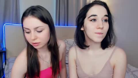 Amalia and Mia online show from February 15, 2025, 11:39 am