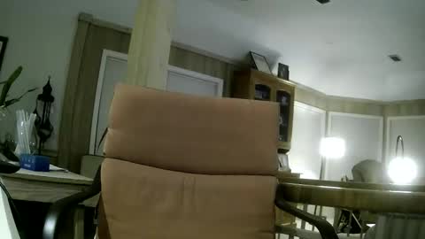 Snapshot of winedog2020 chatting on May 29, 2026, 5:16 am Gundja Man online show from May 29, 2026, 5:16 am