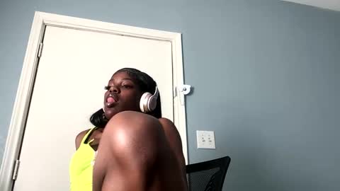 Chanel online show from March 12, 2025, 7:06 pm