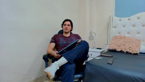 Wiston online show from February 27, 2026, 1:33 pm