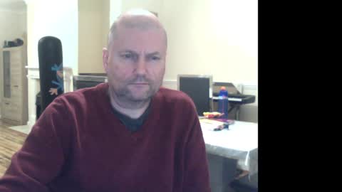 Snapshot of wobble444 chatting on January 25, 2025, 11:54 pm wobble444 online show from January 25, 2025, 11:54 pm