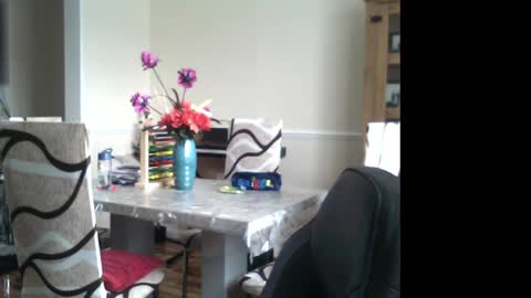 Snapshot of wobble444 chatting on March 5, 2025, 9:16 am wobble444 online show from March 5, 2025, 9:16 am