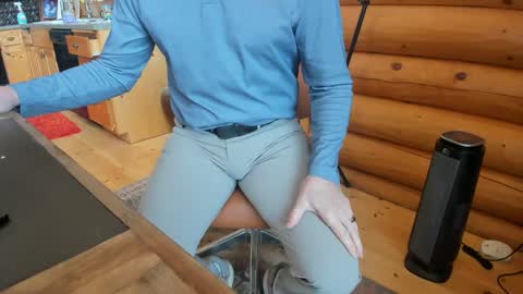 Gobbleon online show from February 8, 2025, 5:39 pm