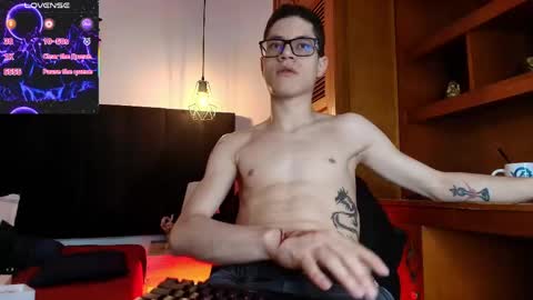  W O L F  online show from April 11, 2026, 11:25 am