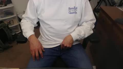 Snapshot of wolfie0717 chatting on December 30, 2024, 7:59 am wolfie0717 online show from December 30, 2024, 7:59 am