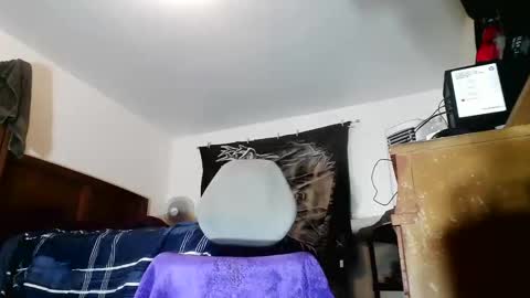 wolfman79 online show from October 22, 2025, 10:59 am