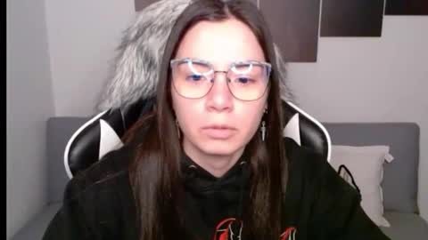 Alex online show from September 14, 2025, 2:54 am