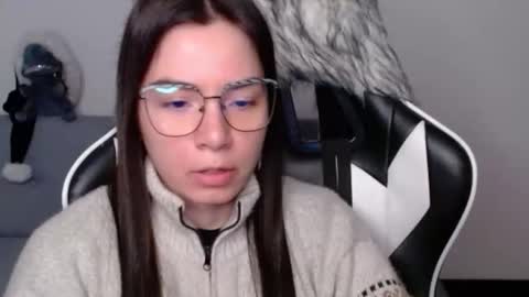 Alex online show from December 14, 2025, 2:28 am