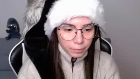 Alex online show from December 15, 2025, 2:05 am