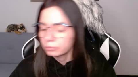 Alex online show from February 4, 2026, 2:06 am