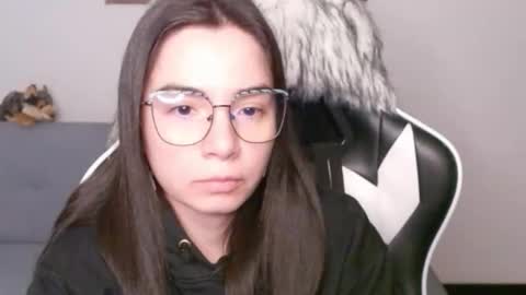 Alex online show from February 17, 2026, 2:08 am