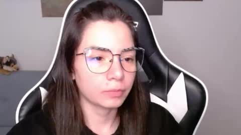 Alex online show from May 15, 2026, 2:18 am