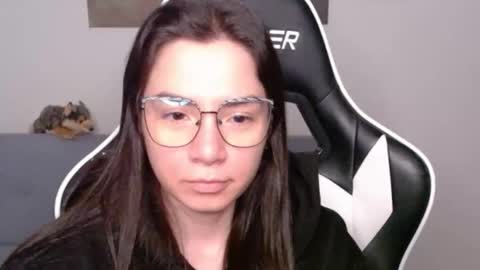 Alex online show from June 7, 2026, 3:32 am