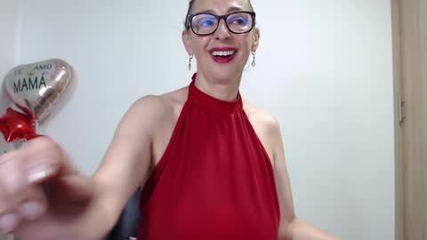 Womanhornyx online show from January 31, 2025, 1:34 pm